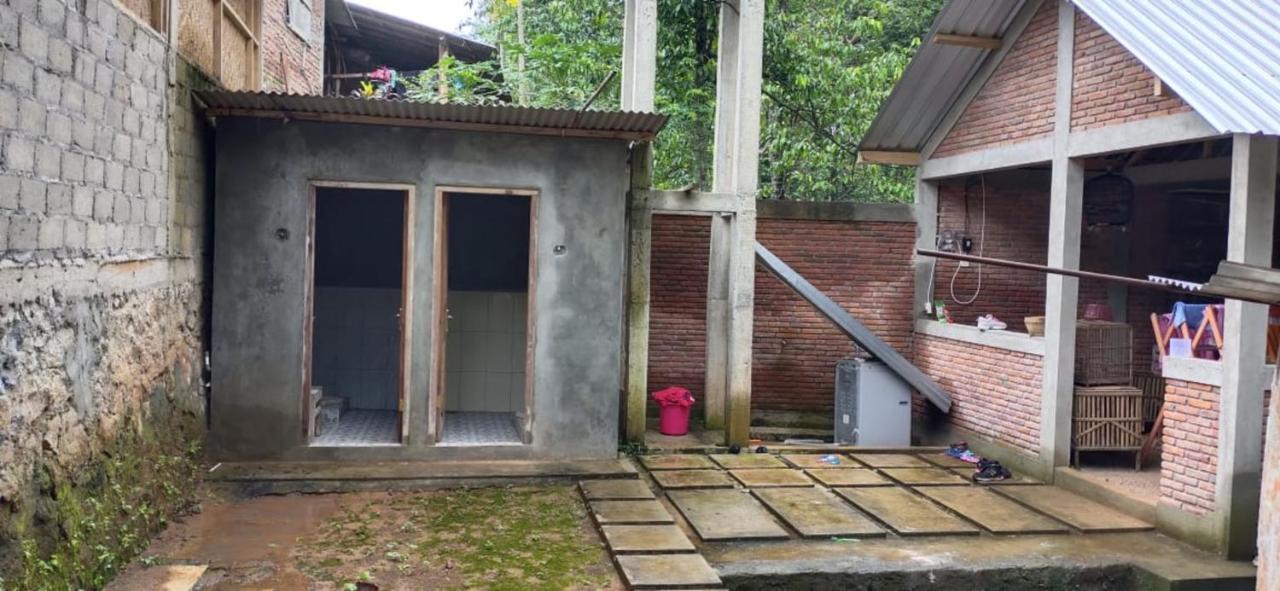 库尼亚家庭旅馆 班图尔 外观 照片